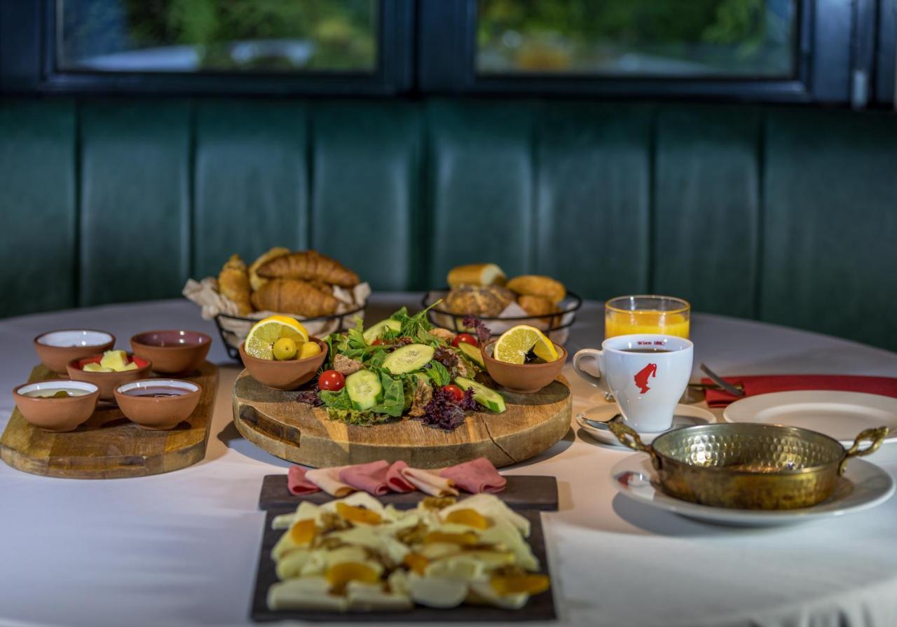 Régie Ottoman Istanbul - Special Category Hotel Exterior foto A typical breakfast at the hotel