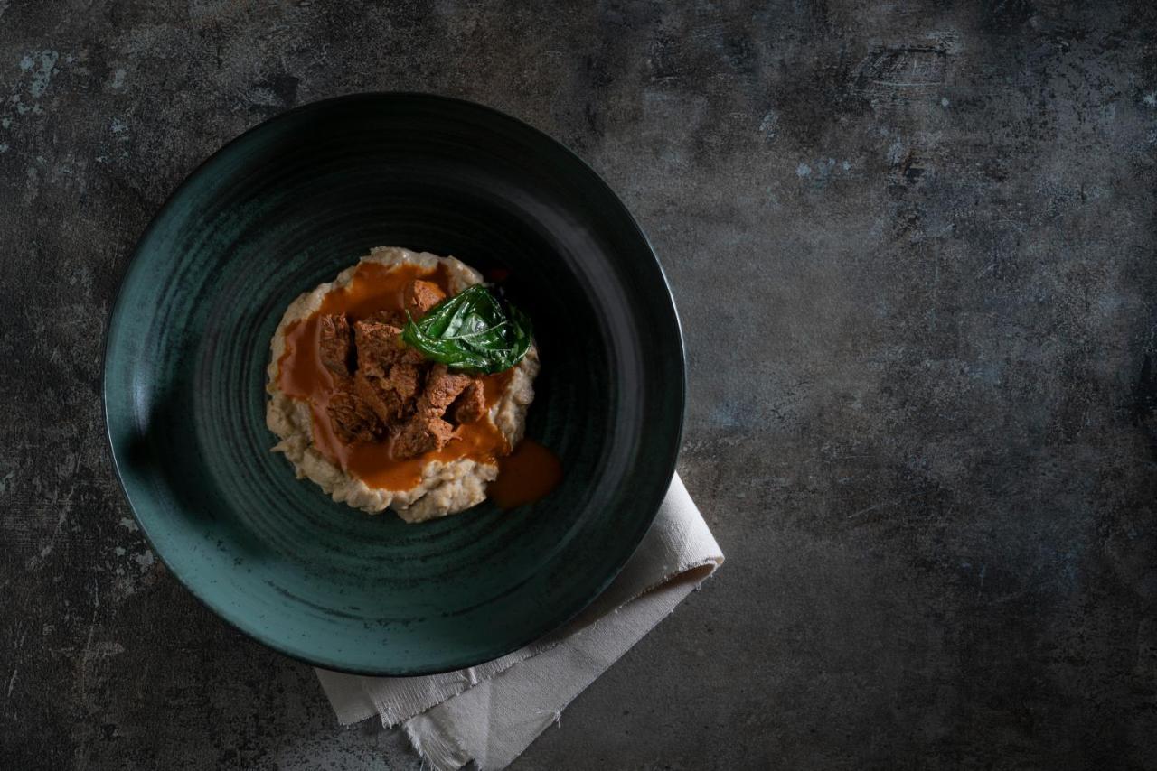 Régie Ottoman Istanbul - Special Category Hotel Exterior foto A plate of mashed potatoes with gravy
